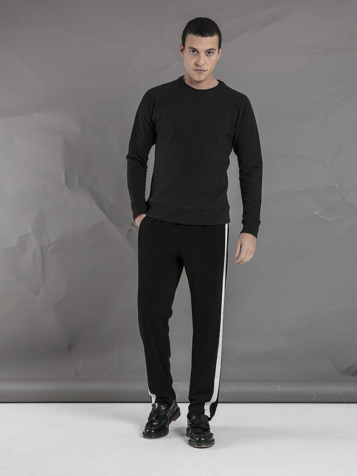 Crew Neck Sweater - Black - Basic Rights